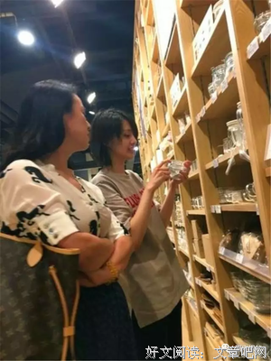 郑爽激烈言论又双叒被骂，为什么这次所有人都在叫好？