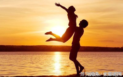 老公泡嫩模还家暴，小S为什么不离婚？