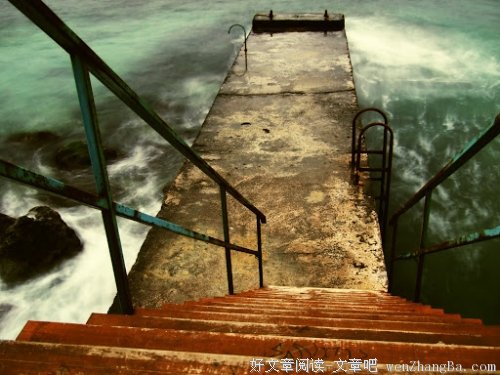 晚屏风，濯月明
