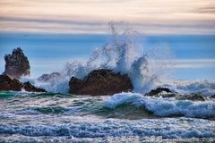 《水调歌头》沧海情深处，回首见巫山。