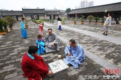 跑龙套