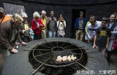 开在火山口的烧烤店