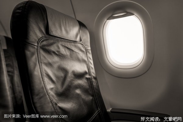 乘飞机也要抢座位