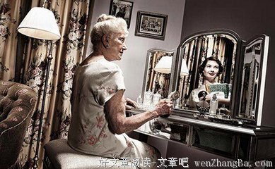 我们都爱上了朋友圈里的虚伪