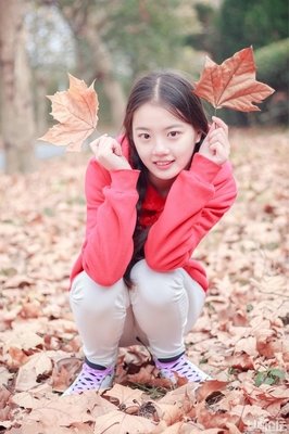  镇上的姑娘
