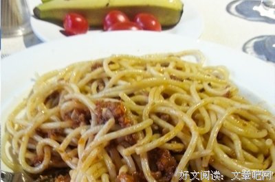  梧桐树下的梦想吃货店