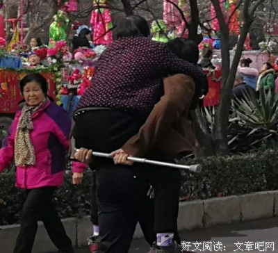 第一次背娘
