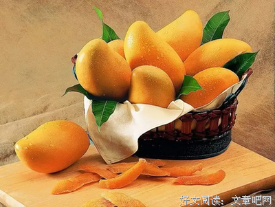  妈，亲一下