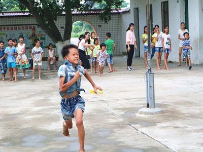 三下乡感言：幸福可以很简单