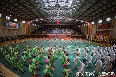 趣味运动会开幕啦