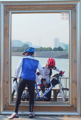 走出“圈子”