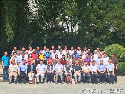 “三千青丝，为你红妆”――信控学院学生会举办“红妆”女生节之