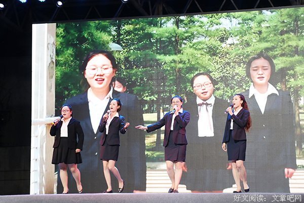 中矿大信控学院举办“奋斗的青春最美丽”生涯回顾分享会