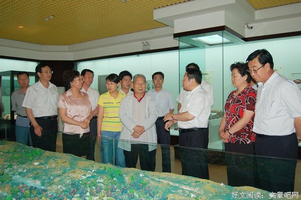 静宁县领导视察中国矿业大学自强社“一路黔行”支教团红寺中学站