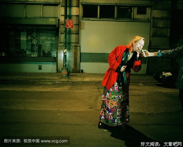 女人，该为你的男人点上手里的每一支香烟
