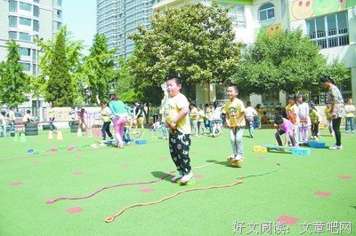  纠正幼儿园“小学化”需家校合力