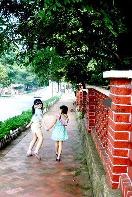 一抹无法穿透的蔚蓝