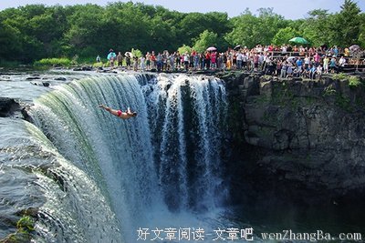 什么叫流连忘返？