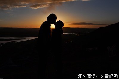 因为寂寞开始的爱情