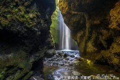 轻阅读：别人很傻，但却不能证明我们很牛