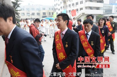 简单 | 王勉