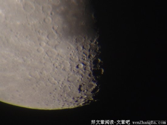 请用望远镜带孩子看星星
