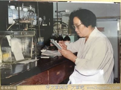 李小璐PK屠呦呦：能救你命的新发现都比不上婚姻出轨？
