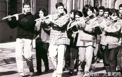 《黑暗 光明 黑暗》影评10篇
