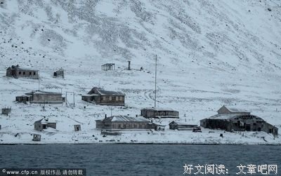 梁清散 | 跨越世界尽头，在北极相遇