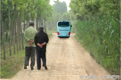 哪个瞬间你觉得父母老了？