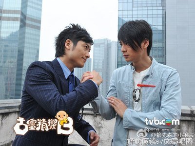 《古灵精探》的影评10篇