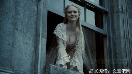 《黑暗阴影》影评10篇