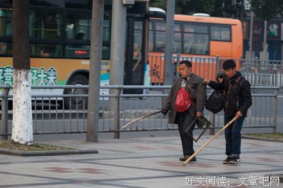 迫不得已的名人名言