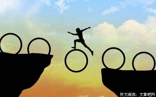 “月薪10万”的真相戳痛无数人：你那么穷，就是因为太忙了