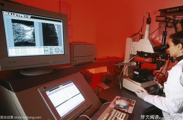 凭头骨复原死者面相，他们是法医，又是一名艺术家...