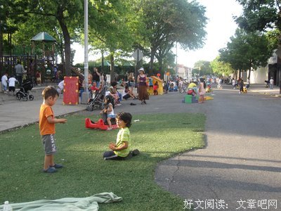 暑假带娃烦恼多，这部电影却成了妈妈们的快乐源泉！