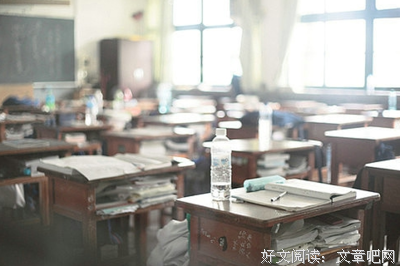 关于冗长夏山水的句子