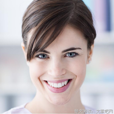 女不觉红的优美句子