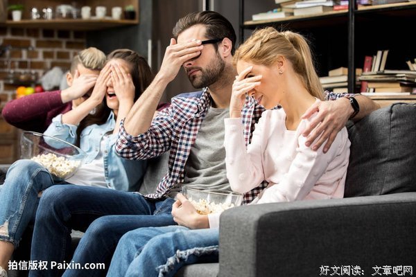 拥有两幅面孔的男友，让我有点害怕.....