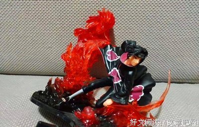 因为男友送的贵重礼物，在分手之后让我们的关系更加尴尬......