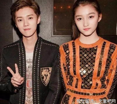 我在酒店门口，堵截男友和小妖