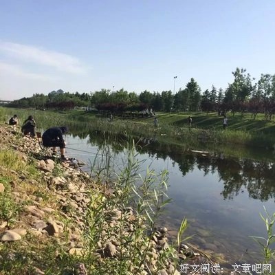 有关戏时便人的句子