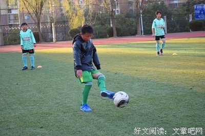 每个少年，都曾热爱与呐喊 
