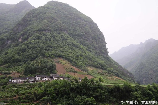 巫山云雨的名句_关于巫山云雨的名句