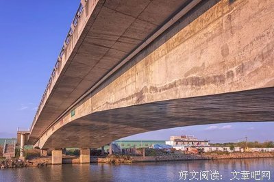 真正高级的人，从不秀优越感