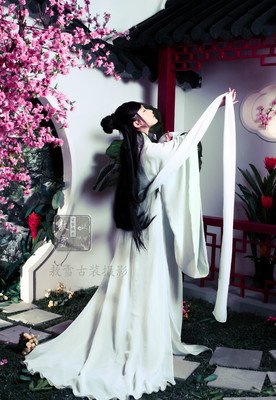 有关落墨的句子