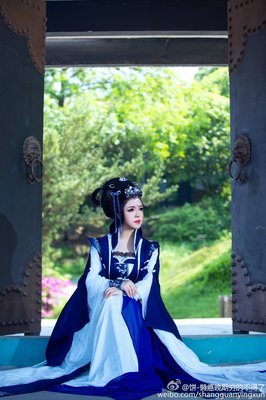 关于姜沉鱼的名句摘抄