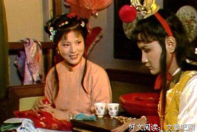 《红楼梦》袭人一直厌恶林黛玉，为何后期又主动向林黛玉示好？