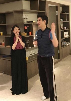 王力宏当众失控泪崩：“他永远不知道，我有多爱他”