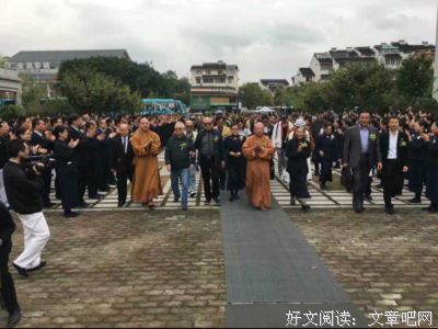 关于月朗风的格言